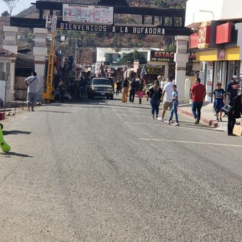 Ensenada Excursions and Tours - La Bufadora Flea Market. - Transportation Near Me - Ensenada, BCN