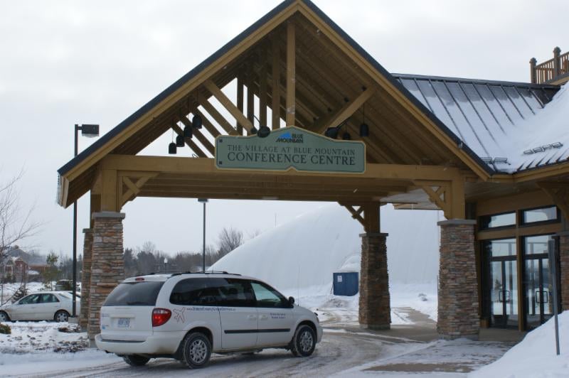 SIMCOE COUNTY AIRPORT SERVICES Updated October 2024 12 Photos & 10