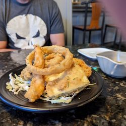 Omo Japanese Ramen & Sushi - Veggie and Shrimp tempura