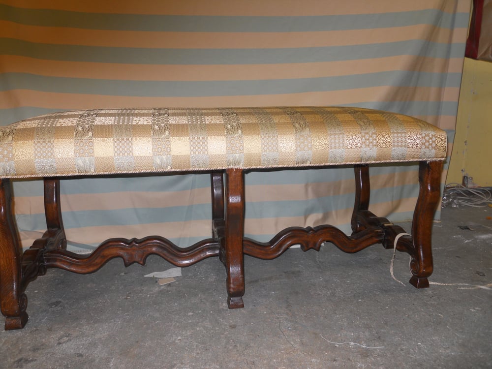 Alicia's Upholstery - upholstery in Houston, TX