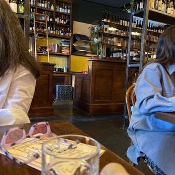 Field Bar Bottle - The interior - Beer, Wine & Spirits Near Me - Tacoma, Washington