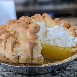 Harry's Roadhouse - Freshly made lemon meringue pie!