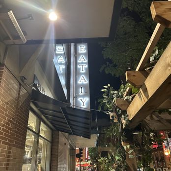 Eataly - Chicago - Pizza Near Me - Chicago, Illinois Eataly - Chicago - Pizza Near Me - Chicago, Illinois