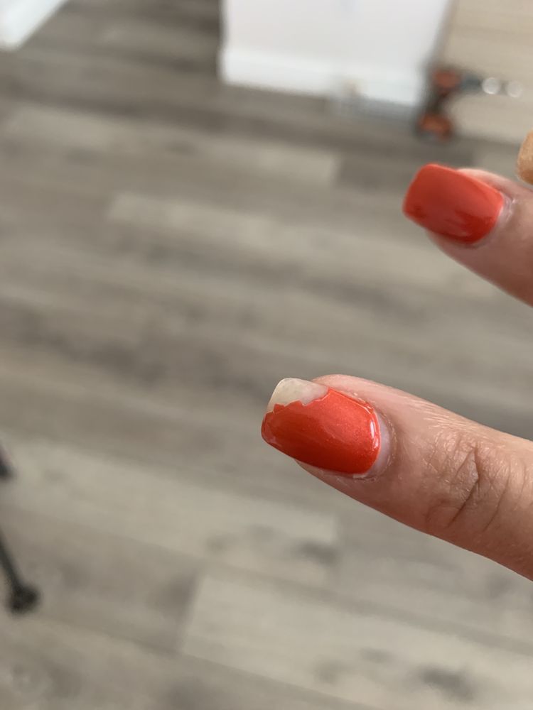 DAVI NAILS Updated September 2024 221 W Parrish Ln, Centerville