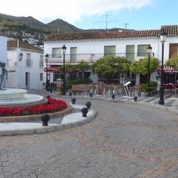 Manao's - Benalmadena Pueblo, 2018, copyright by mostro