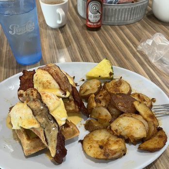 @ The Diner - Benedict on waffles . - Breakfast & Brunch Near Me - Orlando, Florida