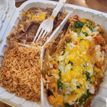 El Ranchito Taco Shop - huevos rancheros - Mexican Near Me - Lake Elsinore, California El Ranchito Taco Shop - huevos rancheros - Mexican Near Me - Lake Elsinore, California