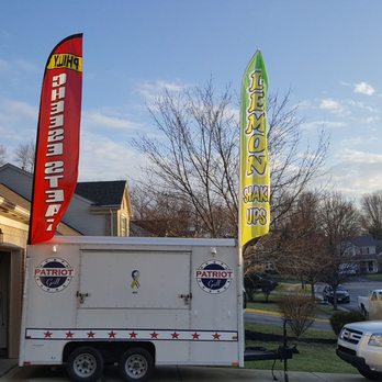 Patriot Grill - a food truck parked in front of a house - Food Trucks Near Me Patriot Grill - a food truck parked in front of a house - Food Trucks Near Me