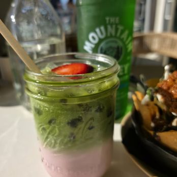 Malibu Farm - Strawberry matcha oatmilk latte - Breakfast & Brunch Near Me - San Diego, California