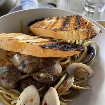 River & Post - Linguine and Clams, soooo good! - Lounges Near Me - Jacksonville, Florida River & Post - Linguine and Clams, soooo good! - Lounges Near Me - Jacksonville, Florida