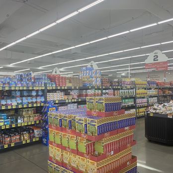 Grocery Outlet - Cereal aisle - Grocery Near Me - Philadelphia, Pennsylvania Grocery Outlet - Cereal aisle - Grocery Near Me - Philadelphia, Pennsylvania