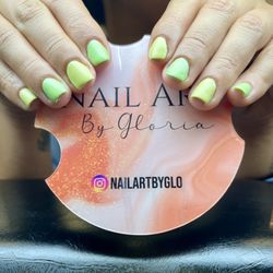 Gloria Nail Tech Salon - Manicure gel