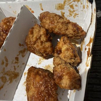 Buffalo Wild Wings - Chicken Wings Near Me - Hemet, California Buffalo Wild Wings - Chicken Wings Near Me - Hemet, California
