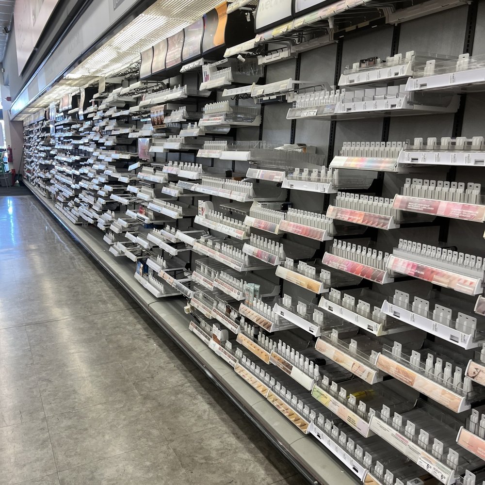 Walgreens - Bare shelves in the middle of the day on a Saturday. It's like this all the time - ghetto AF - Drugstores Near Me - Aurora, Colorado