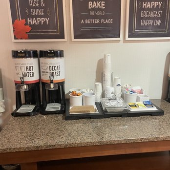 Hampton Inn Columbus-North - Coffee was ready by 6 o'clock with everything you need - Hotels Near Me - Columbus, Georgia Hampton Inn Columbus-North - Coffee was ready by 6 o'clock with everything you need - Hotels Near Me - Columbus, Georgia