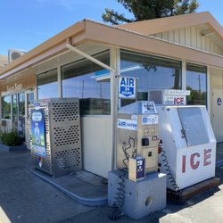 ARM Valero and Snack Shop - The 6am-10pm snack shop with propane dispenser, ice chest, and air machine.