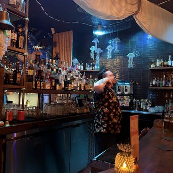 Broken Compass Tiki - Inside - Bar - New American Near Me - Burbank, California