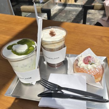 Memorylook - Matcha Einspanner, Vienna Einspanner, Strawberry Cream Donut - Coffee & Tea Near Me - Los Angeles, California Memorylook - Matcha Einspanner, Vienna Einspanner, Strawberry Cream Donut - Coffee & Tea Near Me - Los Angeles, California