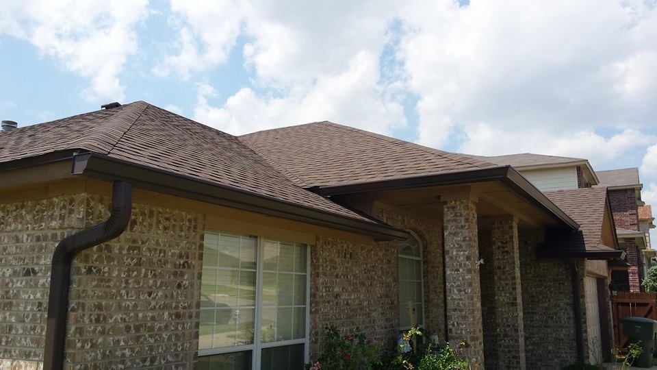 Slide of Mr Roofing & Gutters