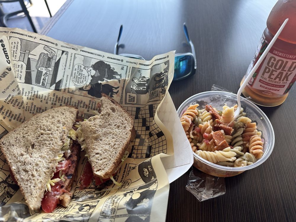 The Sandwich Shop Logo