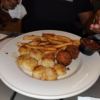 Hull's Seafood - Scallops - Seafood Near Me - Ormond Beach, Florida Hull's Seafood - Scallops - Seafood Near Me - Ormond Beach, Florida