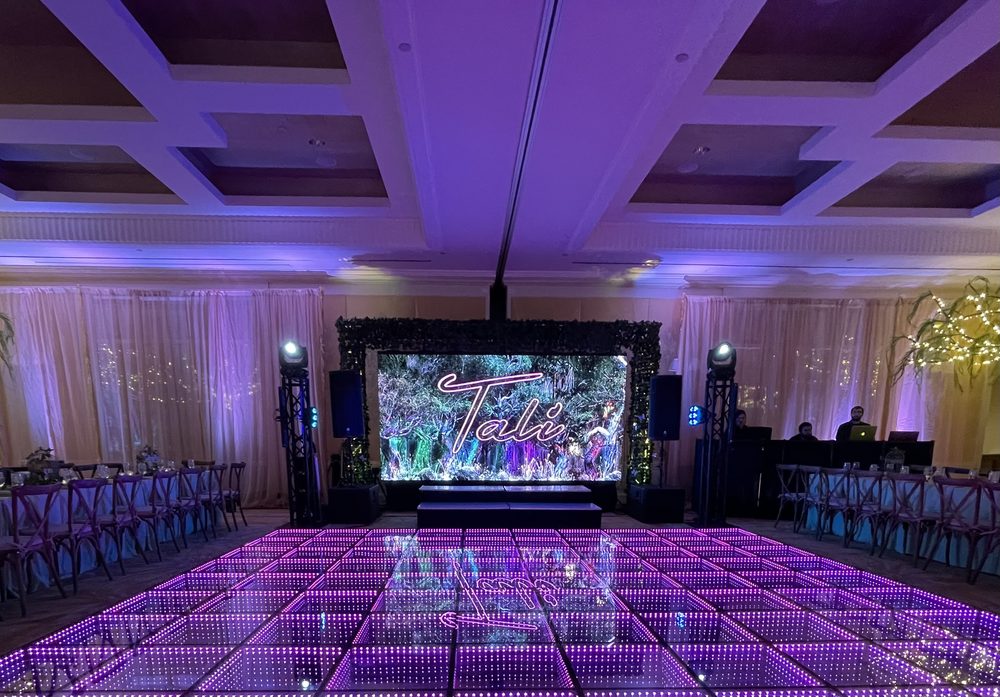 MAIN EVENT PRODUCTIONS Updated July 2024 San Pablo, California Party Equipment Rentals