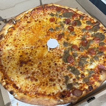Flippin' Pizza - Half Cheese/Half Triboro - Pizza Near Me - Encinitas, California Flippin' Pizza - Half Cheese/Half Triboro - Pizza Near Me - Encinitas, California