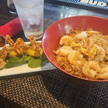 Shanghai On Elm - Asian Fusion Near Me - Cincinnati, Ohio