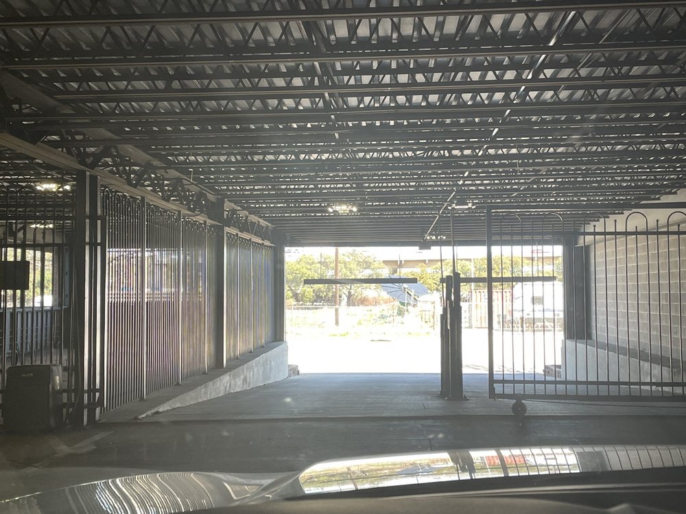 CAMDEN FARMERS MARKET II Updated June 2024 2410 Taylor St, Dallas