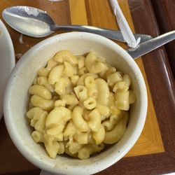 Dragon Palace - Watered down Mac and cheese