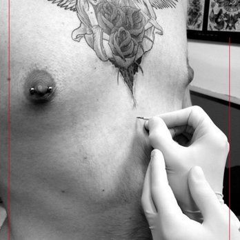 American Body Art - Piercing surface American Body Art - Tattoo Near Me - Paris, 75