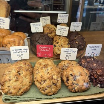 Levain Bakery - Boston Seaport - Cookie case - Bakeries Near Me - Boston, Massachusetts Levain Bakery - Boston Seaport - Cookie case - Bakeries Near Me - Boston, Massachusetts