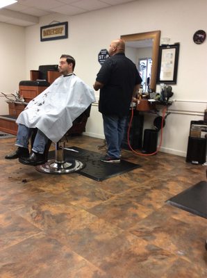 JACK’S BARBER SHOP - Updated January 2025 - 26 Reviews - 4301 Avalon St