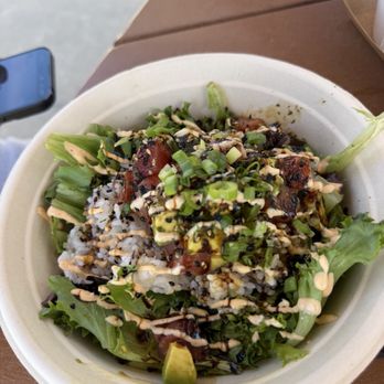 Lost Pier Cafe - Ahi tuna poke bowl - Cafes Near Me - Laguna Beach, California Lost Pier Cafe - Ahi tuna poke bowl - Cafes Near Me - Laguna Beach, California