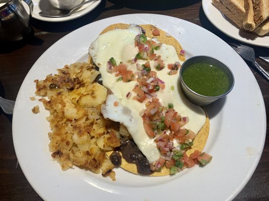 CANTINA 35 (35 Avenue Diner) by null