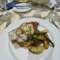 Colonial Country Club