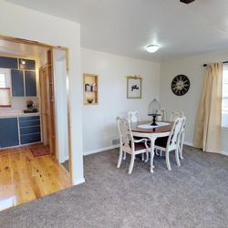 Canyonlands Wisteria House