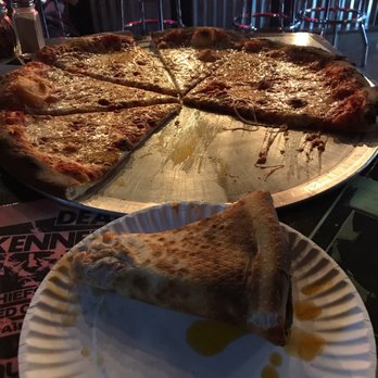 Pizza Head - Pizza Near Me - Saint Louis, Missouri