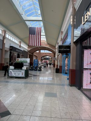 Pembroke Lakes Mall by null
