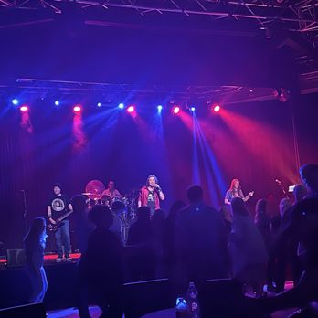 Club Madrid - Yellow Brick Road - 4/11/25 - Music Venues Near Me - Henderson, Nevada