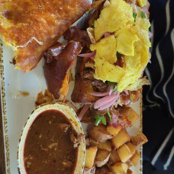 Madres Brunch - Breakfast & Brunch Near Me - Placentia, California