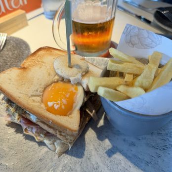 Za'atar - Lab Sandwich is great. - Spanish Near Me - Barcelona, B Za'atar - Lab Sandwich is great. - Spanish Near Me - Barcelona, B
