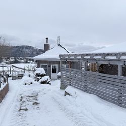 La Famille Migneron - Shop Exterior