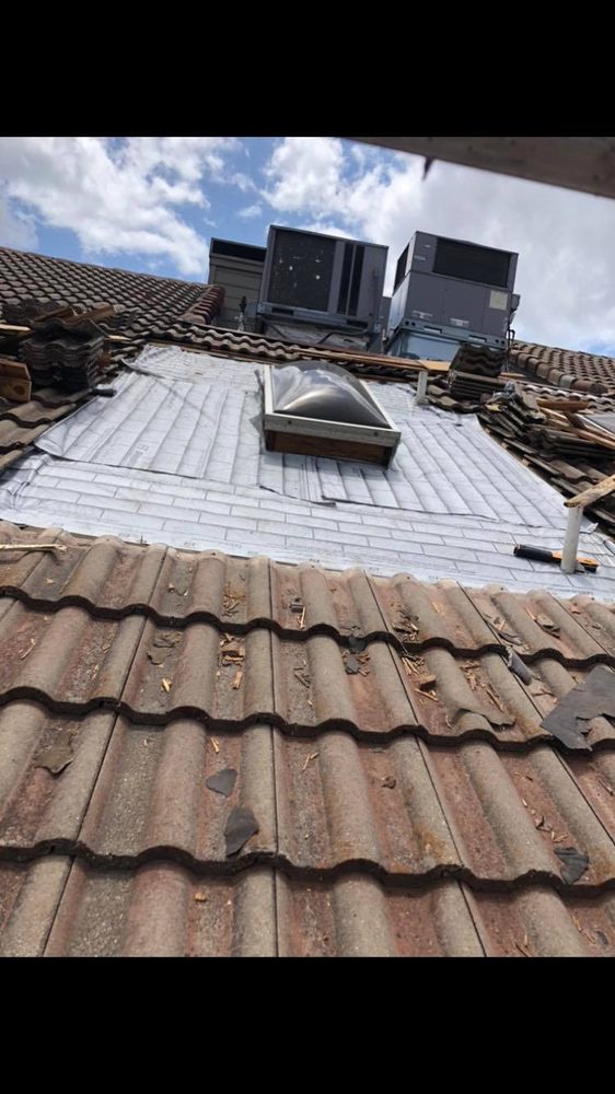 Slide of D Campos Roofing