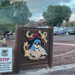 Pirates Den Resort