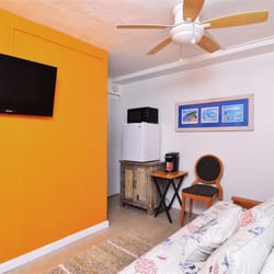 Villa Marbella Suites - Mango living and sleeping area.  Full size futon with 8 inch mattress