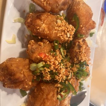 Alice’s Kitchen - Fried chicken wings with spicy salt - Noodles Near Me - Temple City, California