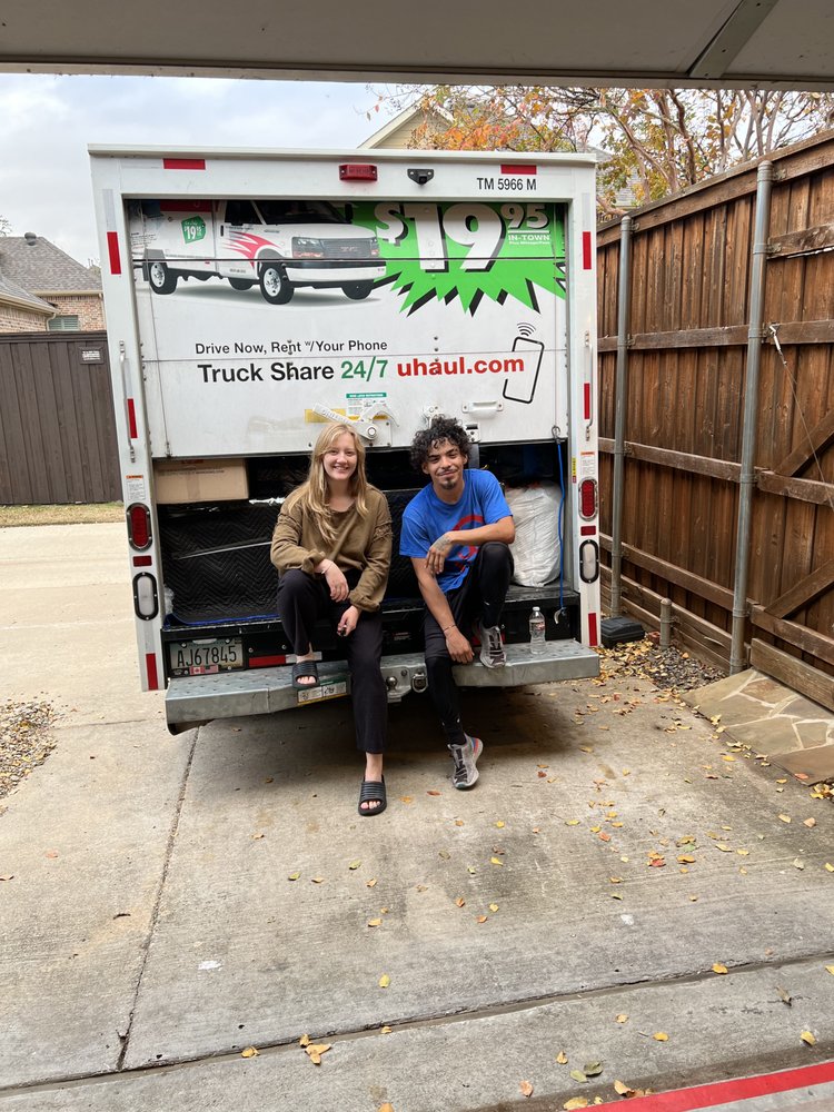 JC MOVING COMPANY LLC
