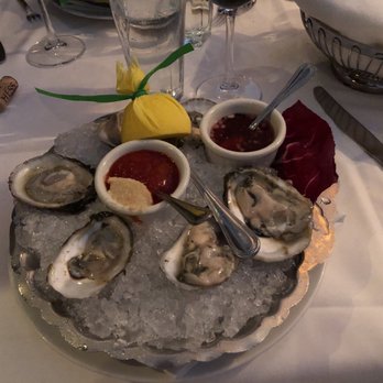 The Capital Grille - Oysters - Steakhouses Near Me - Mclean, Virginia