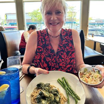 Fan Tang - Co-Capt. on this Food Flight..:) - Chinese Near Me - Albuquerque, New Mexico